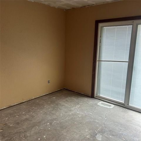 504 Rolling Hills Terrace, Edmond, OK 73012