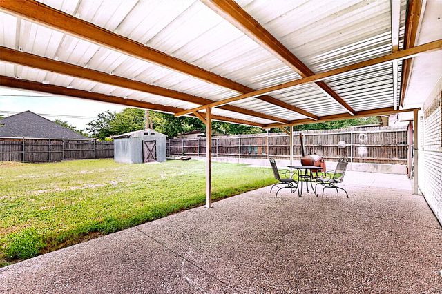 6600 Cervantes Avenue, Fort Worth, TX 76133
