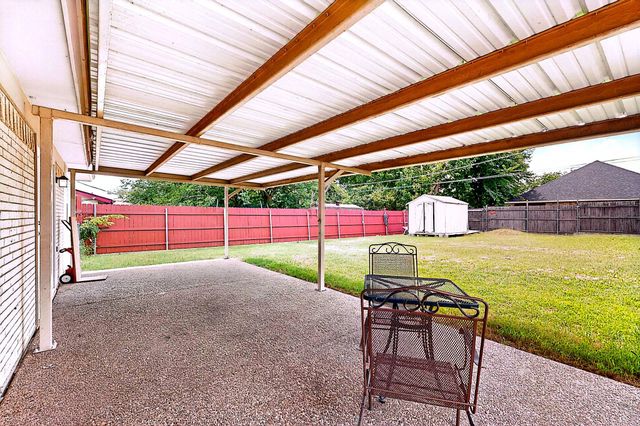 6600 Cervantes Avenue, Fort Worth, TX 76133