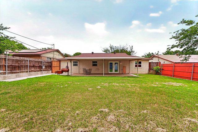 6600 Cervantes Avenue, Fort Worth, TX 76133