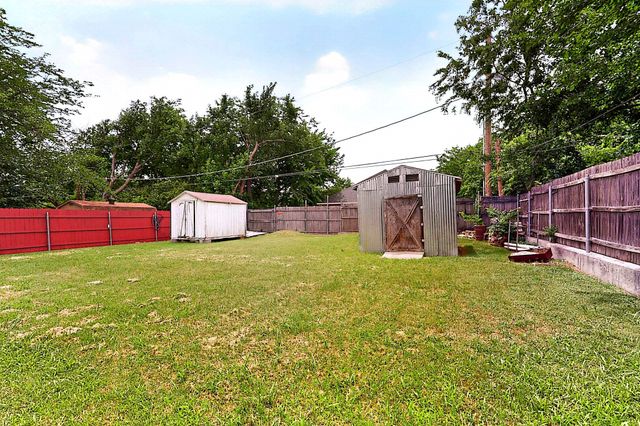 6600 Cervantes Avenue, Fort Worth, TX 76133