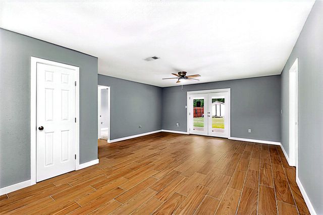 6600 Cervantes Avenue, Fort Worth, TX 76133