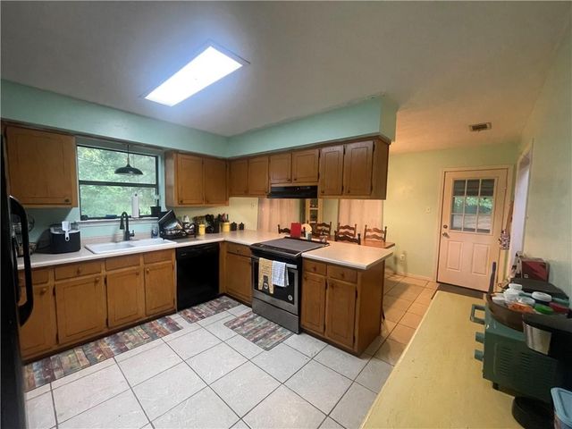 1230 Seven Hills Drive, Mobile, AL 36695