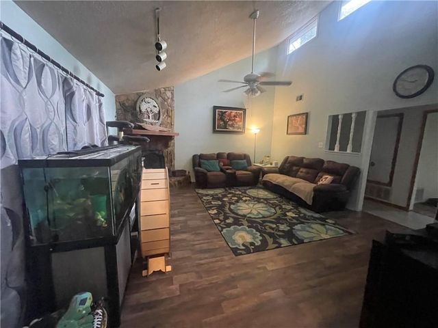 1230 Seven Hills Drive, Mobile, AL 36695