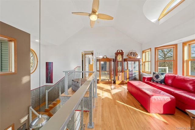 85 S Dunton Avenue, East Patchogue, NY 11772