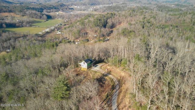 1491 Snowbird Road, Robbinsville, NC 28771