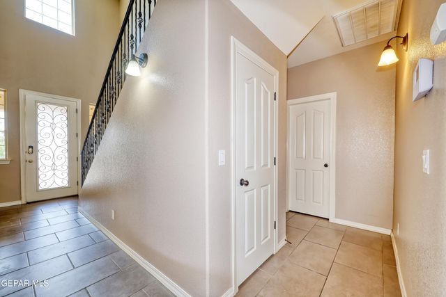 12108 CHAPEL HILL Road, Horizon City, TX 79928