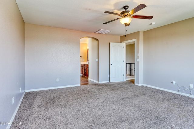 12108 CHAPEL HILL Road, Horizon City, TX 79928