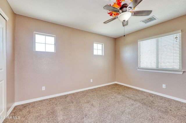 12108 CHAPEL HILL Road, Horizon City, TX 79928
