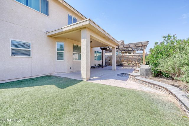 12108 CHAPEL HILL Road, Horizon City, TX 79928