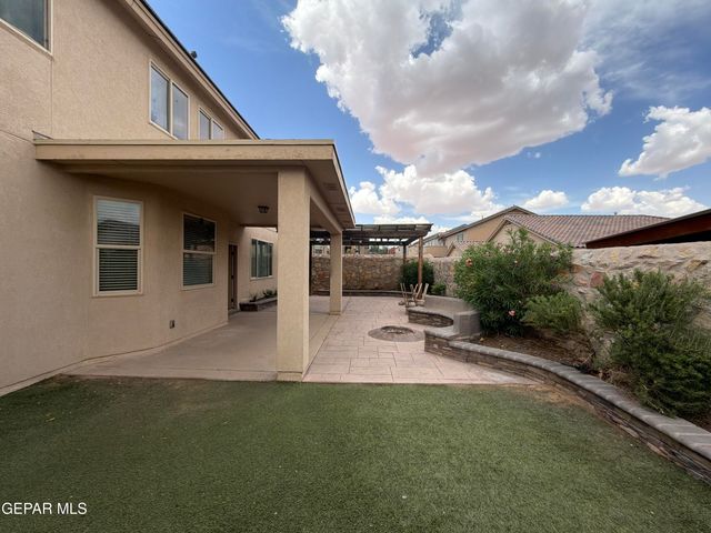 12108 CHAPEL HILL Road, Horizon City, TX 79928