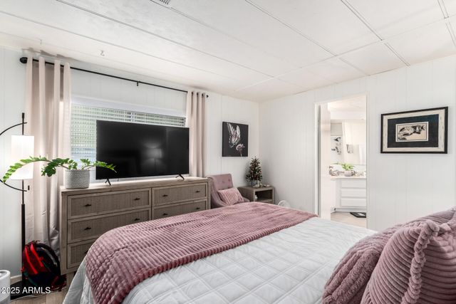 11811 N 19TH Avenue 24, Phoenix, AZ 85029