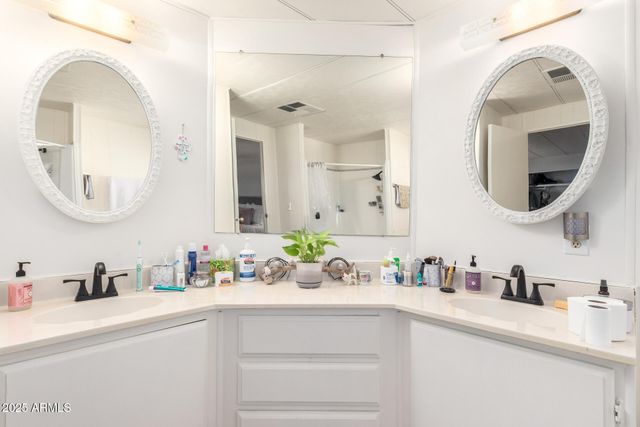 11811 N 19TH Avenue 24, Phoenix, AZ 85029