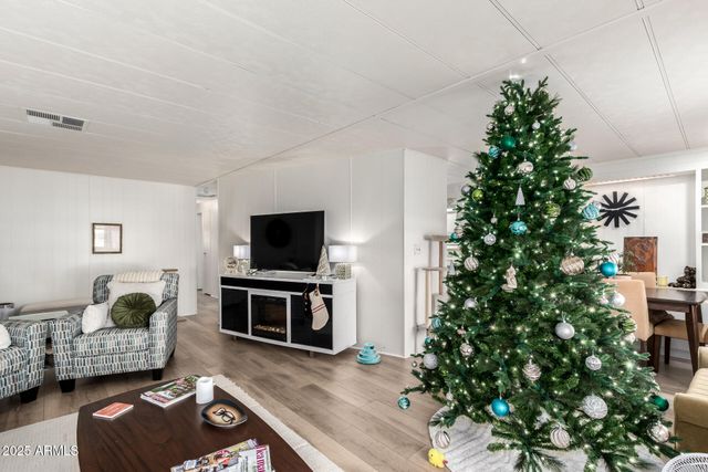 11811 N 19TH Avenue 24, Phoenix, AZ 85029