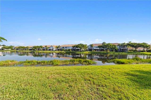 8451 Village Edge CIR 1, Fort Myers, FL 33919
