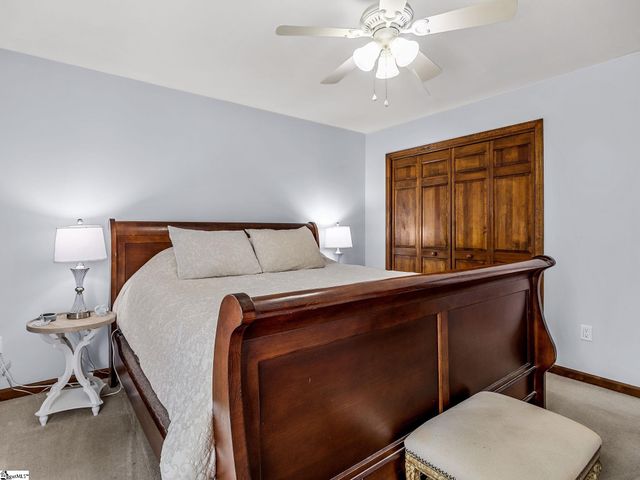 702 Willow Branch Drive, Simpsonville, SC 29680