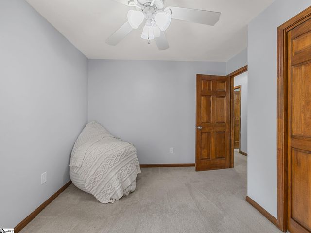 702 Willow Branch Drive, Simpsonville, SC 29680