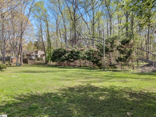 702 Willow Branch Drive, Simpsonville, SC 29680