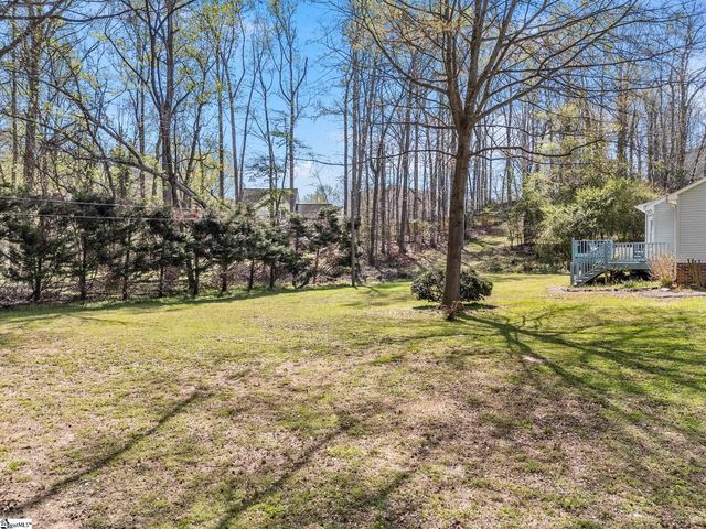 702 Willow Branch Drive, Simpsonville, SC 29680