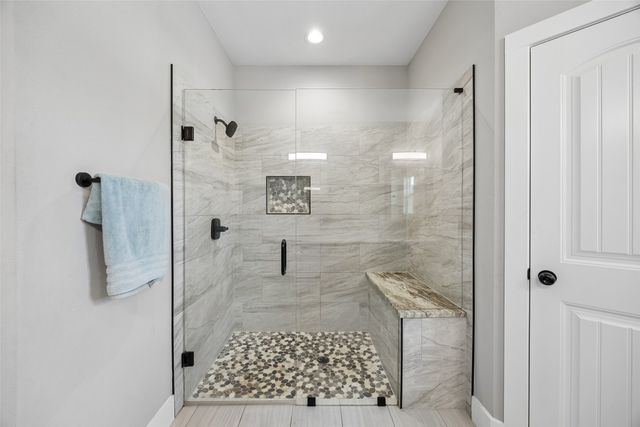 1588 Westpoint Circle, Terrell, TX 75161