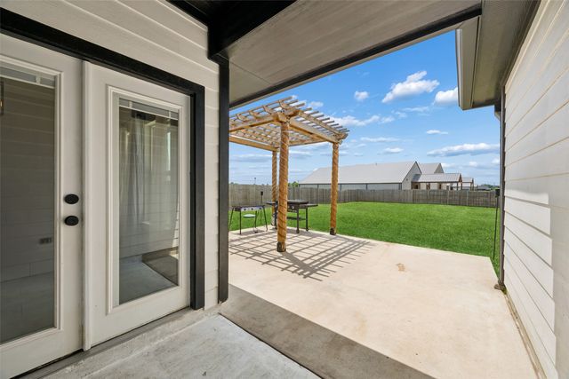 1588 Westpoint Circle, Terrell, TX 75161