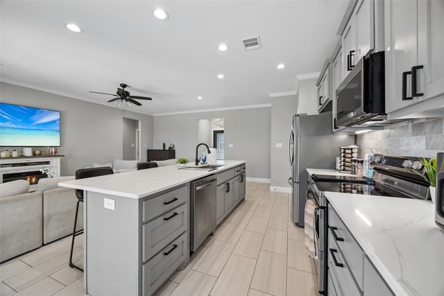 1588 Westpoint Circle, Terrell, TX 75161