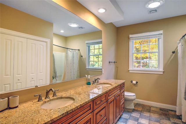 10 McPartland Way, East Greenwich, RI 02818