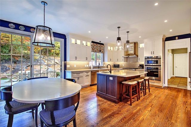 10 McPartland Way, East Greenwich, RI 02818