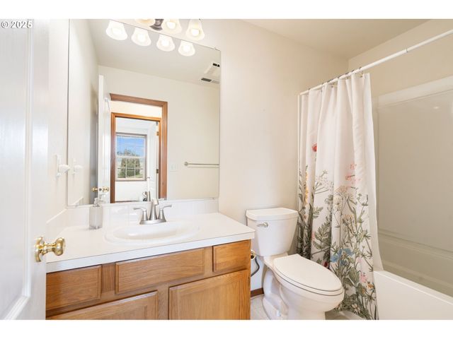 4119 Se NORTHRIDGE Dr, Milwaukie, OR 97222