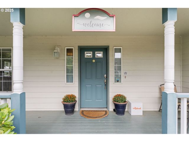 4119 Se NORTHRIDGE Dr, Milwaukie, OR 97222