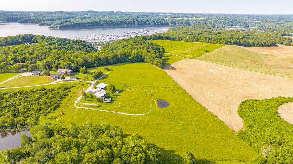 475 Buffalo Trace Road, Monticello, KY 42633