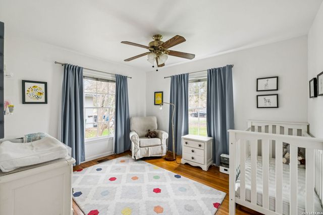 411 Harmon Dr, San Antonio, TX 78209