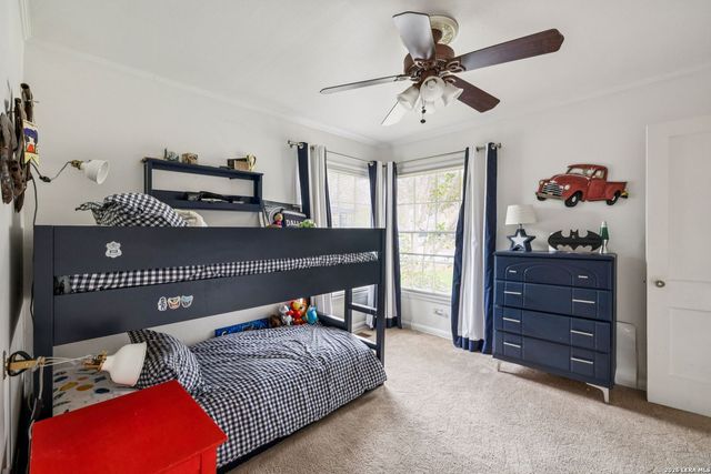 411 Harmon Dr, San Antonio, TX 78209