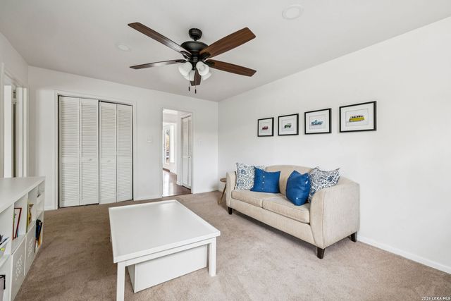 411 Harmon Dr, San Antonio, TX 78209