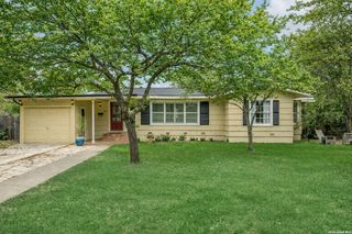 411 Harmon Dr, San Antonio, TX 78209