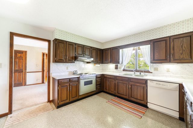 580 E SEXTON ST, Harrisburg, MO 65256