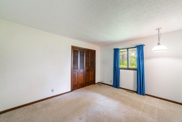 580 E SEXTON ST, Harrisburg, MO 65256