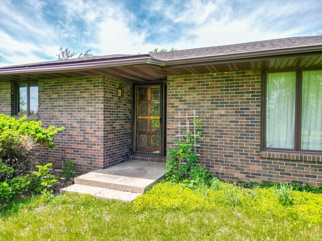 580 E SEXTON ST, Harrisburg, MO 65256