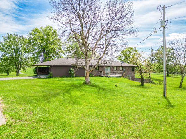 580 E SEXTON ST, Harrisburg, MO 65256