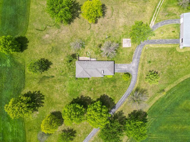 580 E SEXTON ST, Harrisburg, MO 65256