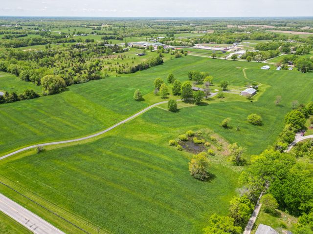 580 E SEXTON ST, Harrisburg, MO 65256