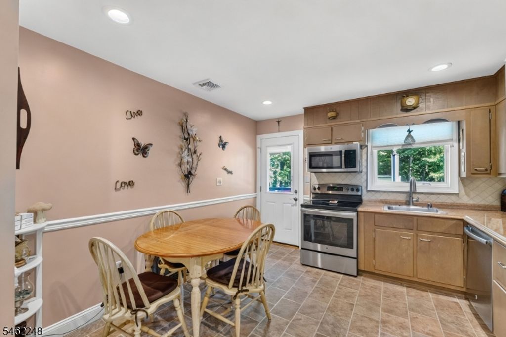 2642 Linder Ave, North Brunswick Twp., NJ 08902 — photo 5