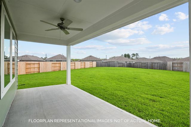 986 Garden Path Drive, Willis, TX 77378