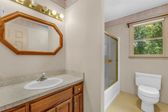 1106 Dogwood Ln, White House, TN 37188