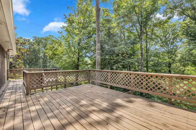 1106 Dogwood Ln, White House, TN 37188