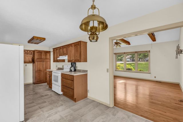 1106 Dogwood Ln, White House, TN 37188