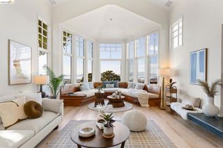 2893 Buena Vista Way, Berkeley, CA 94708