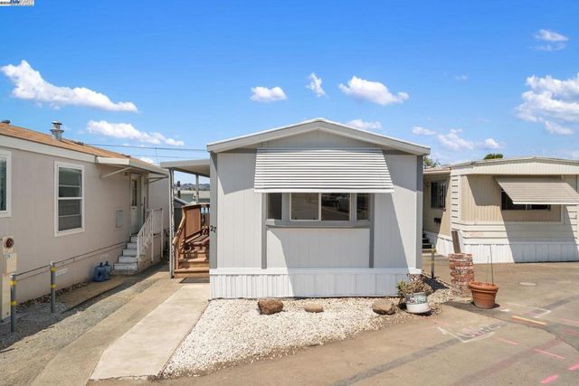 3998 Castro Valley Blvd, Castro Valley, CA 94546