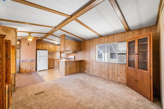 3998 Castro Valley Blvd, Castro Valley, CA 94546