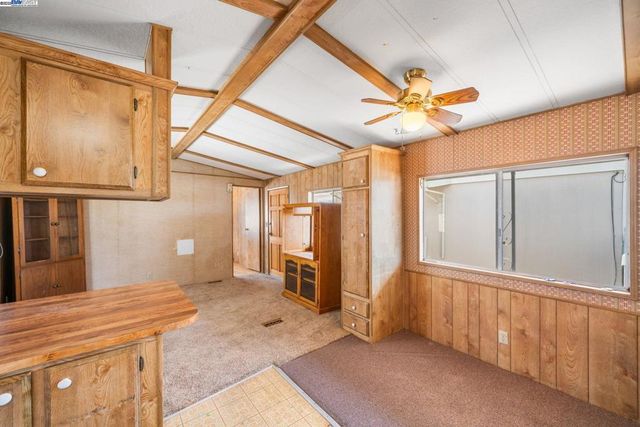 3998 Castro Valley Blvd, Castro Valley, CA 94546